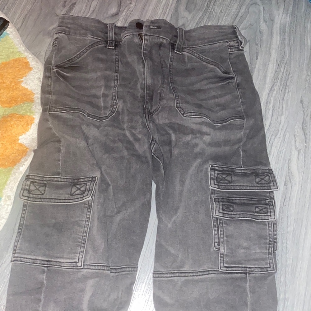 grey american eagle jeans